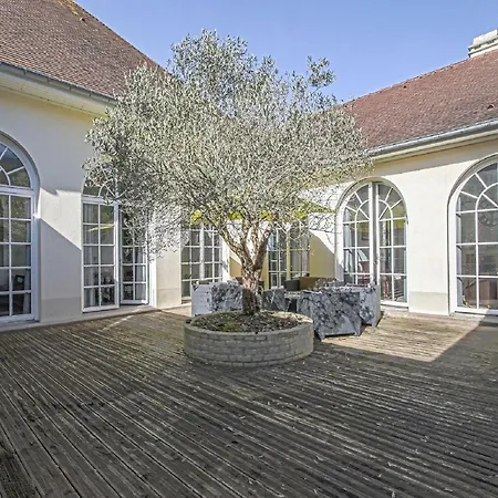 Spacious With Garden Near Sea Дом отдыха Sainte-Honorine-des-Pertes